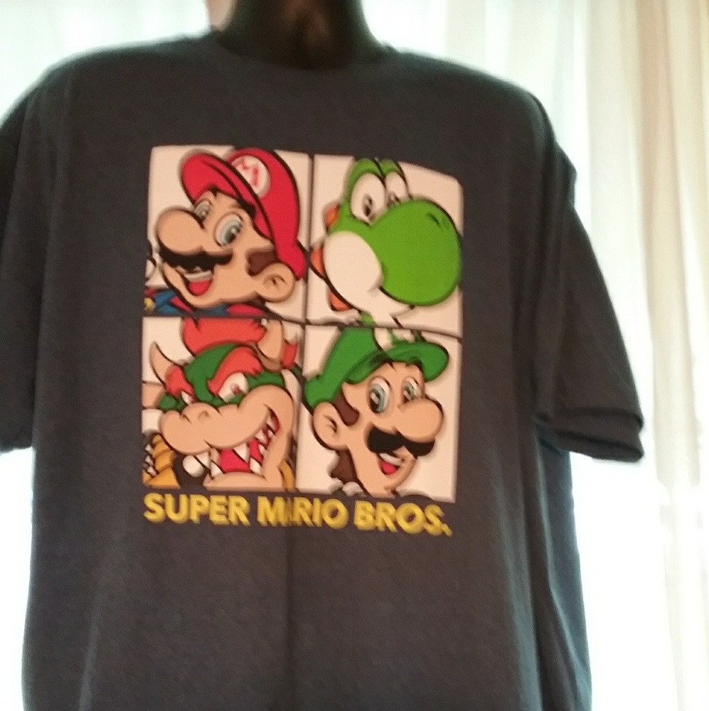 Super Mario Bros. Short Sleeve T-Shirt (2XL) - Picture 3 of 7